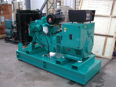 青州200kw康明斯柴油发电机组图片 青州200kw康明斯柴油发电机组图片